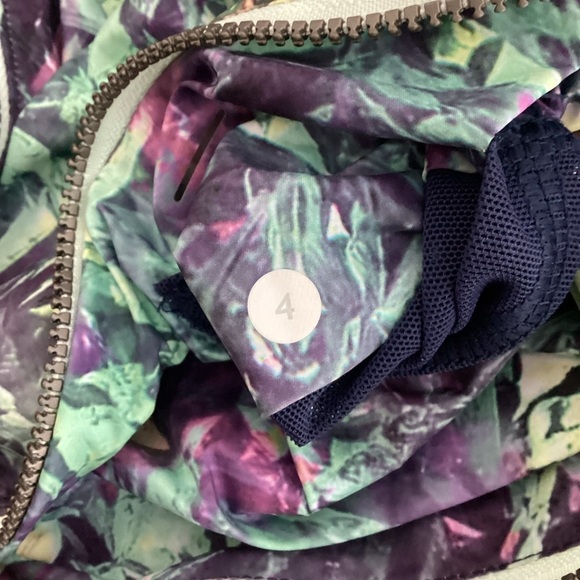 Lululemon Miss Misty Jacket II Iridescent Multi Size 4 - Picture 8 of 8